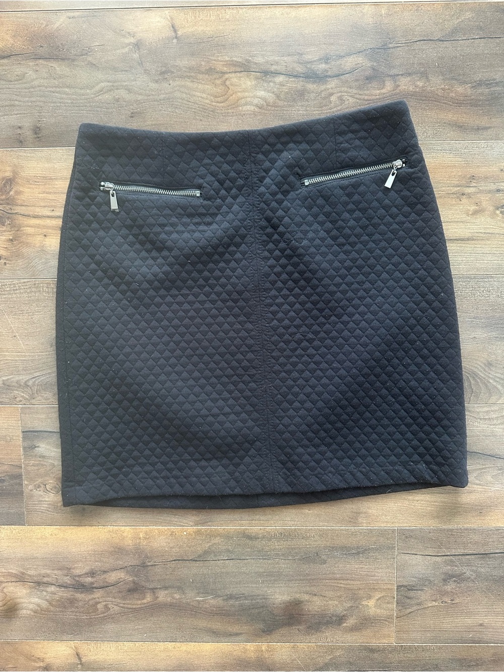Laundry by Shelli Segal Black Quilted Mini Skirt Zip Pockets Size 2
